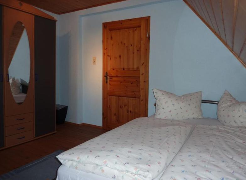 Hotel Landgasthaus Am Frauenstein Hinterweidenthal Camera foto